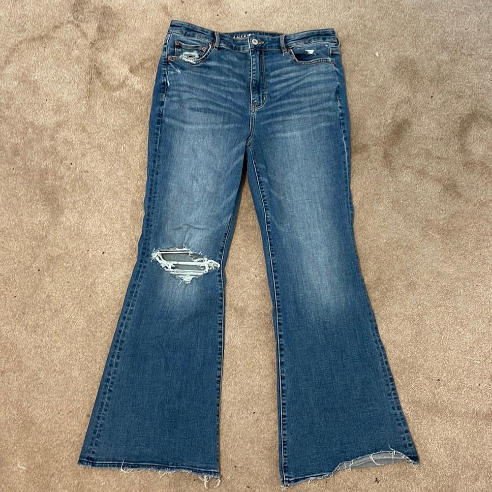 American eagle Super Hi Rise Flare Jeans